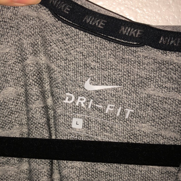 Men’s Nike Dri Fit running zip up - Picture 4 of 4